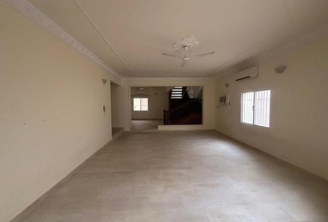 53600761 - Property Image 3