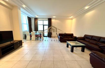 Apartment - 2 Bedrooms - 3 Bathrooms for rent in Mahooz - Manama - Capital Governorate