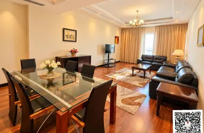 Apartment - 2 Bedrooms - 3 Bathrooms for rent in Abraj Al Lulu - Manama - Capital Governorate
