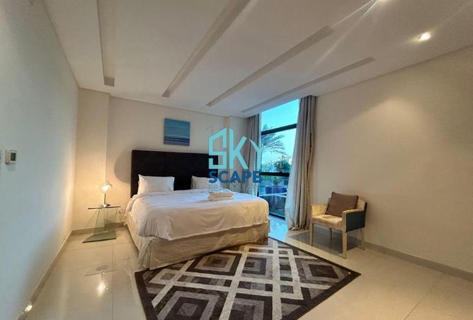 1002928 - Property Image 2