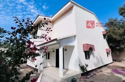 Villa - 4 Bedrooms - 3 Bathrooms for rent in Budaiya - Northern Governorate