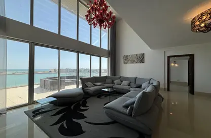 Penthouse - 7 Bedrooms - 7 Bathrooms for rent in Tala Island - Amwaj Islands - Muharraq Governorate