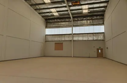 مستودع - استوديو للايجار في سترة - المحافظة الوسطى