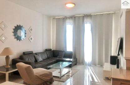 Apartment - 2 Bedrooms - 2 Bathrooms for rent in Al Juffair - Capital Governorate