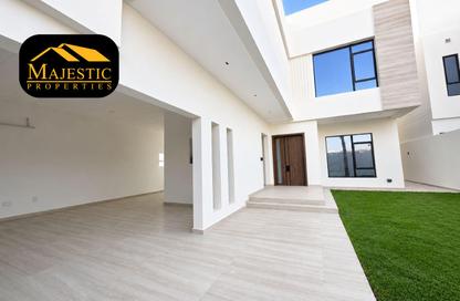 Villa - 5 - 7 for sale in Saar - Northern Governorate Villa - 5 - 7 for sale in Saar - Northern Governorate