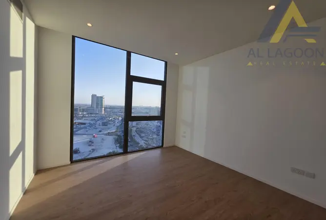 54068745 - Property Image 3