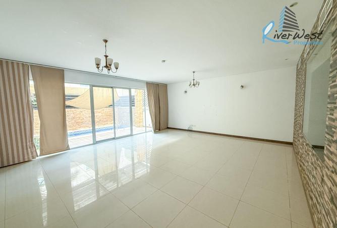 51745467 - صورة العقار 2