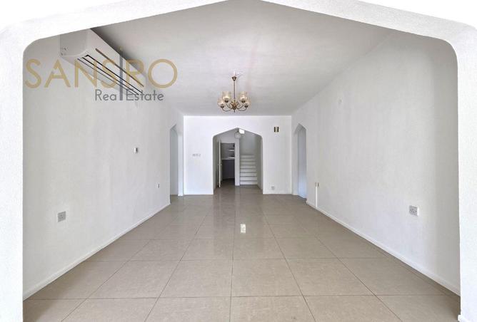 52571625 - صورة العقار 3