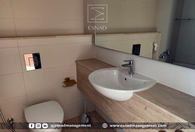 1002698 - Property Image 3