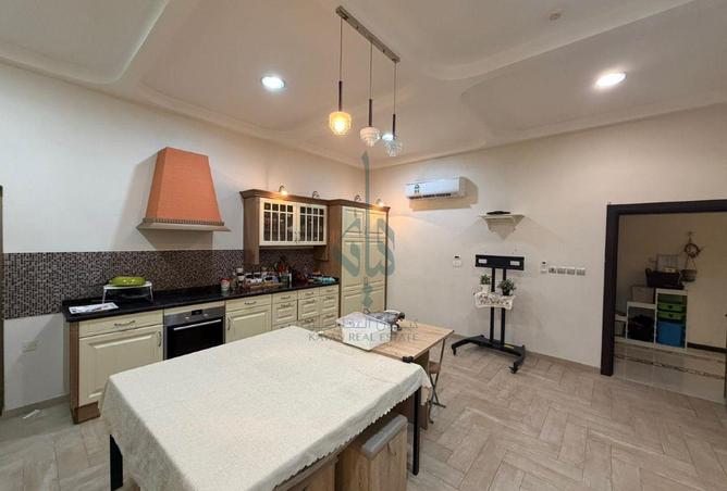 54998001 - Property Image 3