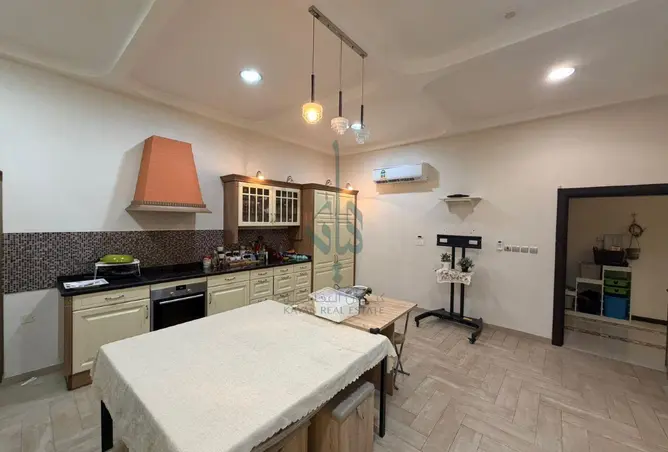 54998001 - Property Image 3