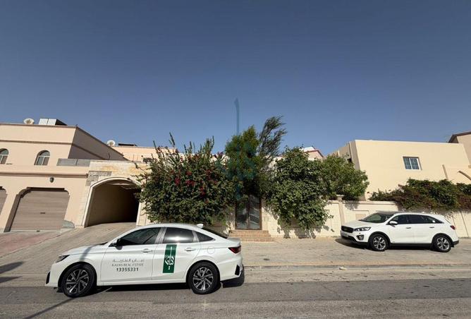 54998001 - Property Main Image