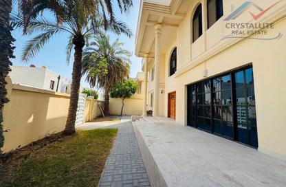 Villa - 4 - 6 for rent in Mahooz - Manama - Capital Governorate