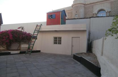 Villa - 4 Bedrooms - 3 Bathrooms for rent in Um Al Hasam - Manama - Capital Governorate