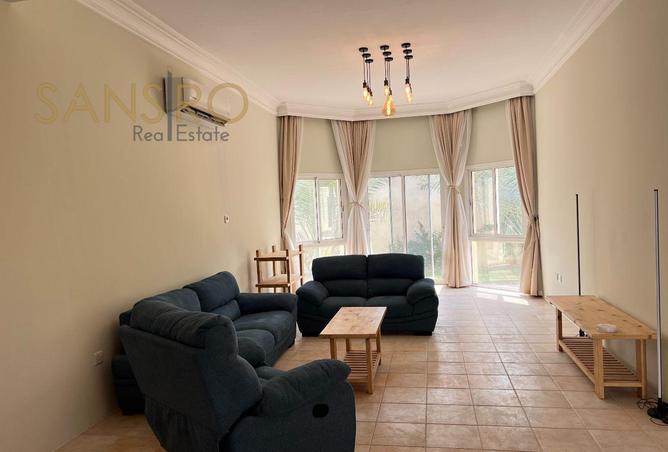 51851742 - Property Image 2