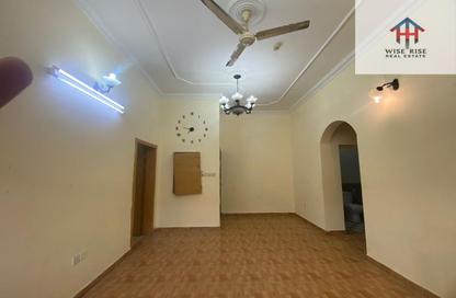 Apartment - 2 Bedrooms - 2 Bathrooms for rent in Alhajiyat - Riffa - Southern Governorate