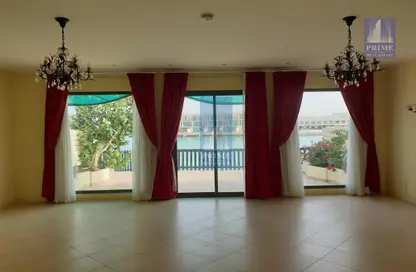 Villa - 3 Bedrooms - 5 Bathrooms for rent in Amwaj Avenue - Amwaj Islands - Muharraq Governorate