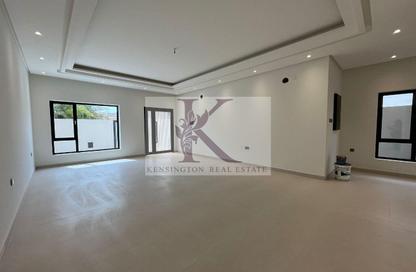 Villa - 5 Bedrooms - 6 Bathrooms for sale in Busaiteen - Muharraq Governorate Villa - 5 Bedrooms - 6 Bathrooms for sale in Busaiteen - Muharraq Governorate