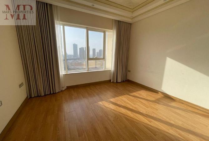 56037773 - Property Image 3