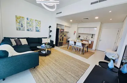 Apartment - 2 Bedrooms - 2 Bathrooms for rent in Marassi Boulevard - Diyar Al Muharraq - Muharraq Governorate