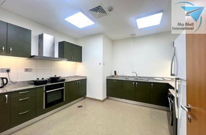 Apartment - 2 Bedrooms - 4 Bathrooms for rent in Reef Island - Capital Governorate