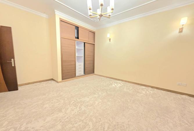 52463784 - Property Image 3