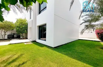 Villa - 4 Bedrooms - 5 Bathrooms for rent in Saar - Northern Governorate