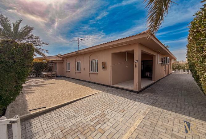 1000846 - Property Image 2