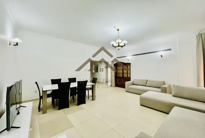 52879939 - Property Image 2