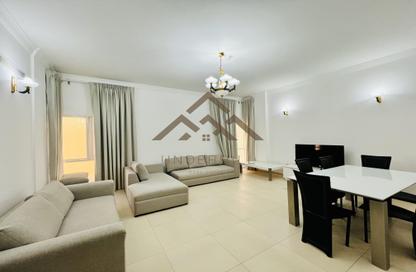 Apartment - 2 Bedrooms - 2 Bathrooms for rent in Al Juffair - Capital Governorate