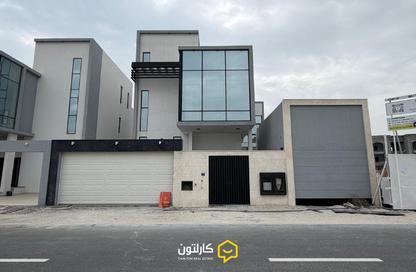 Villa - 3 Bedrooms - 5 Bathrooms for sale in Mozoon - Diyar Al Muharraq - Muharraq Governorate