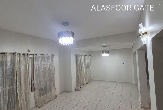 51878638 - Property Image 2