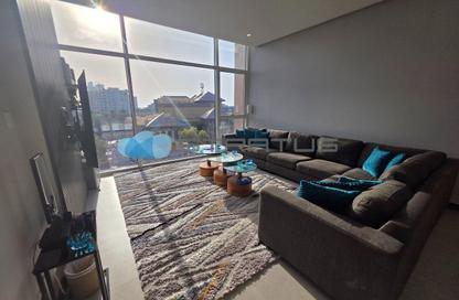 Apartment - 2 Bedrooms - 3 Bathrooms for rent in Reef Island - Capital Governorate Apartment - 2 Bedrooms - 3 Bathrooms for rent in Reef Island - Capital Governorate