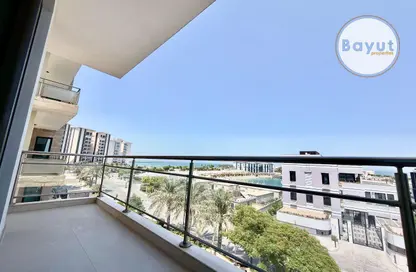 Apartment - 2 Bedrooms - 3 Bathrooms for rent in Reef Island - Capital Governorate