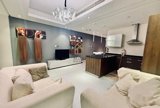 993434 - Property Image 2