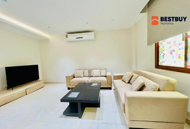 992550 - Property Image 2