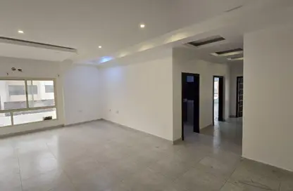 Apartment - 2 Bedrooms - 2 Bathrooms for rent in Jid Ali - Central Governorate