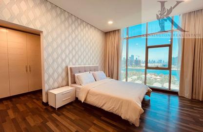 Apartment - 2 Bedrooms - 3 Bathrooms for rent in Reef Island - Capital Governorate