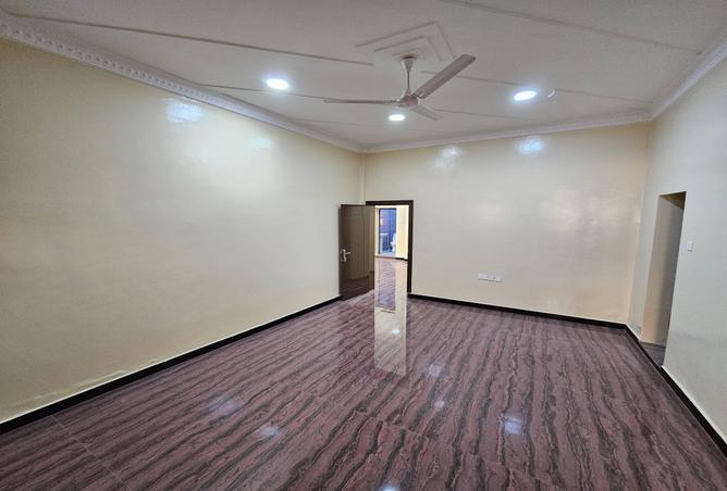 996130 - Property Image 2