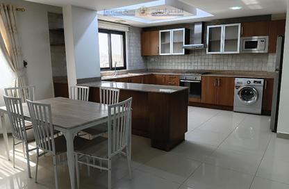 Apartment - 3 Bedrooms - 3 Bathrooms for rent in Bu Ashira - Capital Governorate