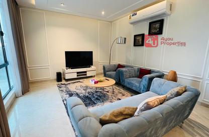 Villa - 5 - 4 for rent in Budaiya - Northern Governorate
