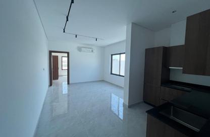 Apartment - 1 Bedroom - 1 Bathroom for rent in Nuwaidrat - Central Governorate
