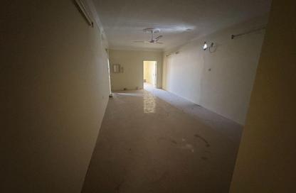 Apartment - 2 Bedrooms - 2 Bathrooms for rent in Jurdab - Central Governorate