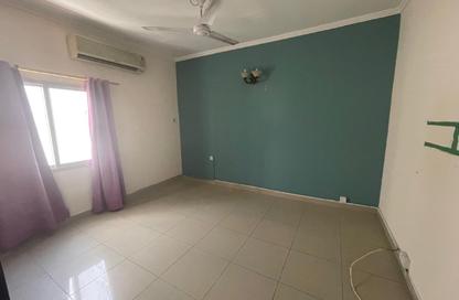Apartment - 3 Bedrooms - 2 Bathrooms for rent in Um Al Hasam - Manama - Capital Governorate Apartment - 3 Bedrooms - 2 Bathrooms for rent in Um Al Hasam - Manama - Capital Governorate