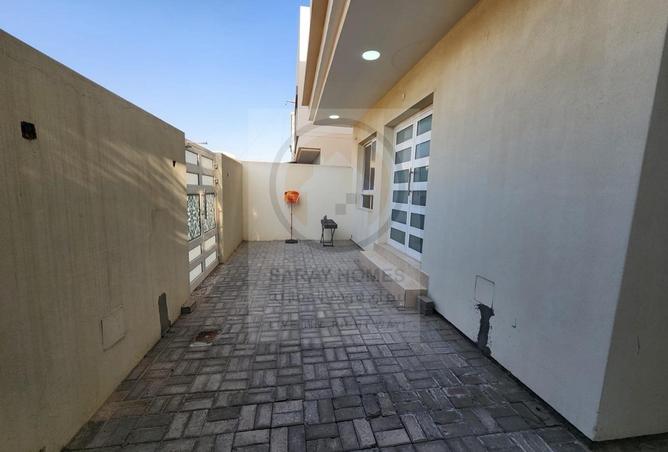 56125038 - Property Image 2