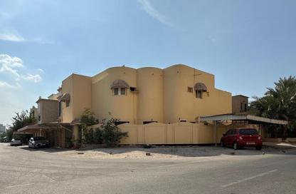 Villa - 6 Bedrooms - 4 Bathrooms for sale in Bu Kowarah - Riffa - Southern Governorate