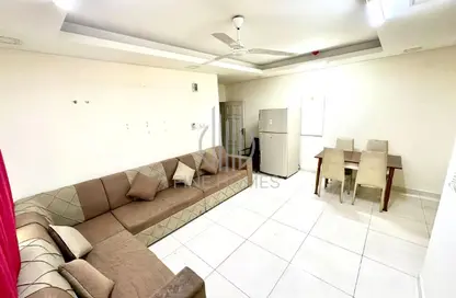 Apartment - 2 Bedrooms - 2 Bathrooms for rent in Exhibition Road - Hoora - Capital Governorate