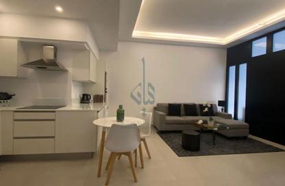 Apartment - 1 Bedroom - 1 Bathroom for rent in Al Juffair - Capital Governorate