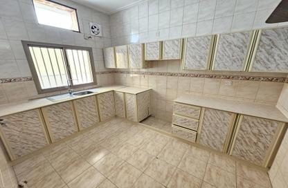 Apartment - 2 Bedrooms - 2 Bathrooms for rent in Galali - Muharraq Governorate Apartment - 2 Bedrooms - 2 Bathrooms for rent in Galali - Muharraq Governorate