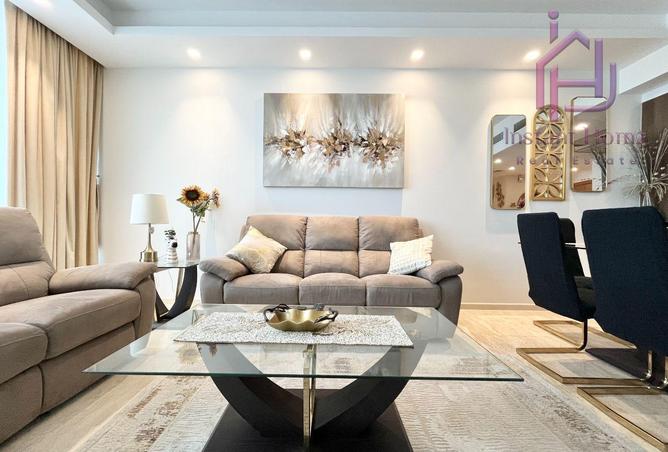 53033889 - Property Image 2